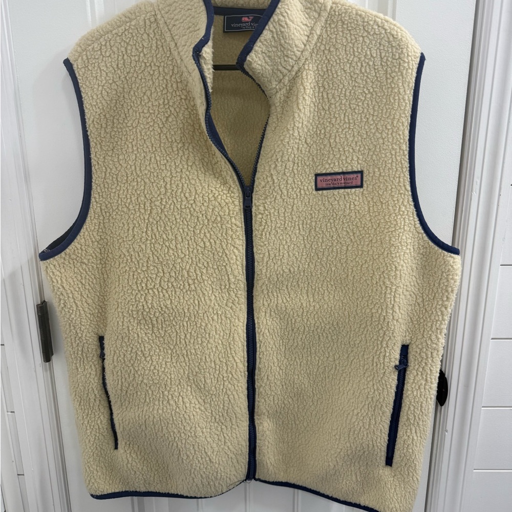 Vineyard Vines Cream and Blue Fleece Vest for Layering